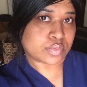 Meet your Posher, Rayette